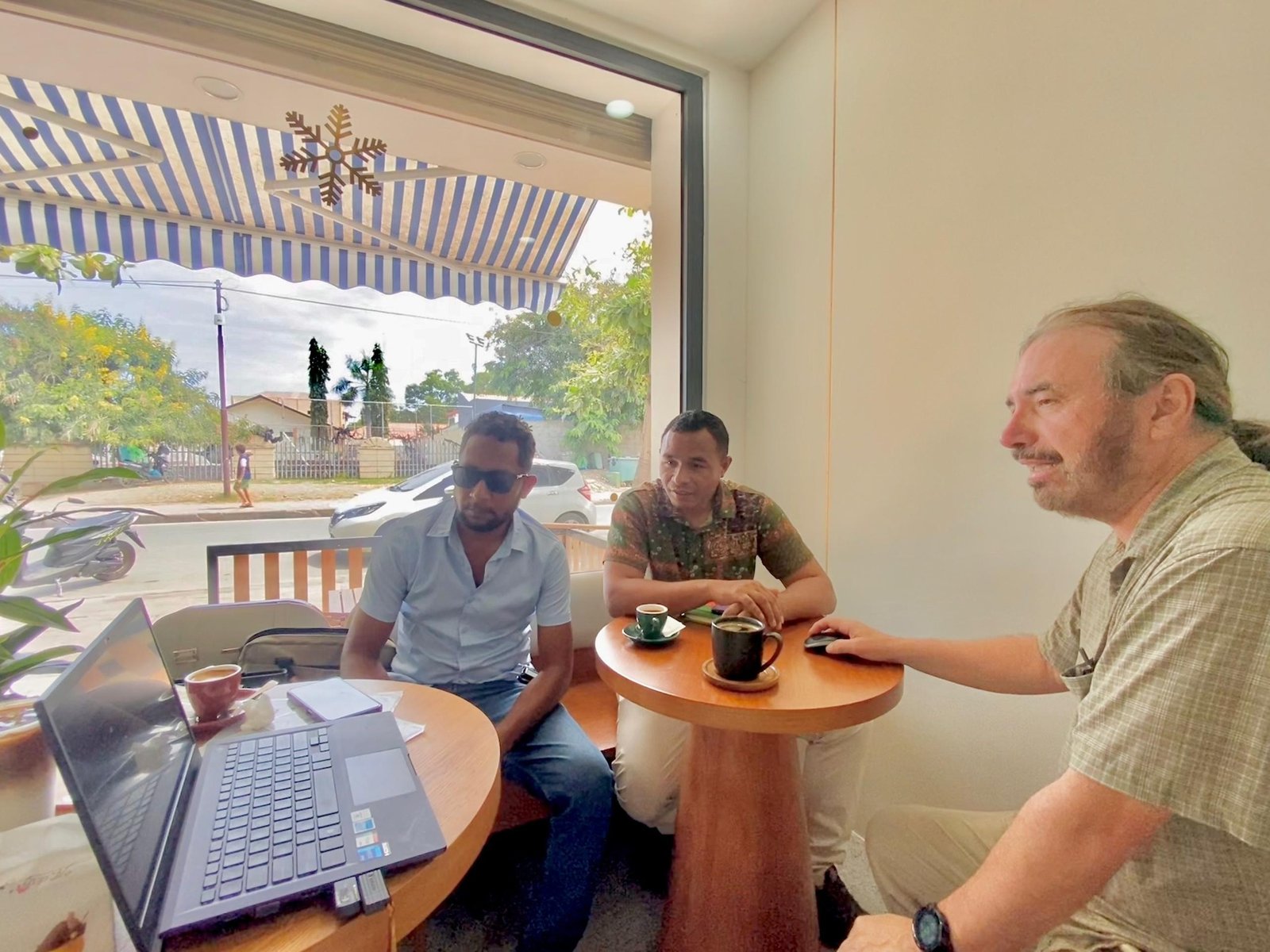 M2T halo Parceria ho Kompanhia Australia, Fó Énfase ba Futuru Negósiu​